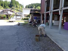 町の方の様子(2)